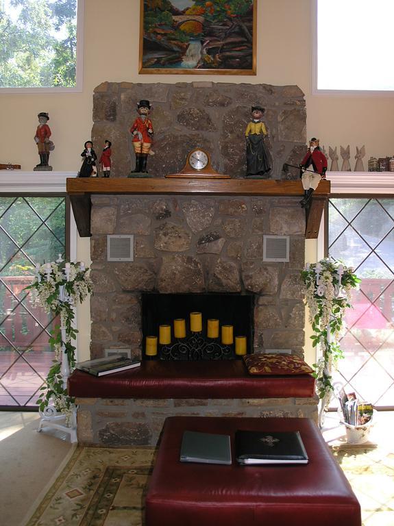 גטלינבורג The Foxtrot Bed And Breakfast מראה חיצוני תמונה
