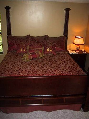 גטלינבורג The Foxtrot Bed And Breakfast מראה חיצוני תמונה