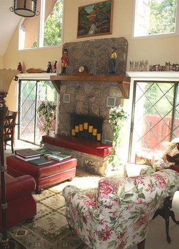 גטלינבורג The Foxtrot Bed And Breakfast מראה חיצוני תמונה