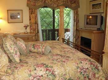 גטלינבורג The Foxtrot Bed And Breakfast מראה חיצוני תמונה